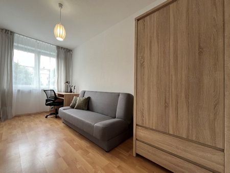 Pokój studentce wynajmę. - Photo 2