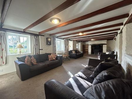 4 bedroom detached house to rent - Photo 4