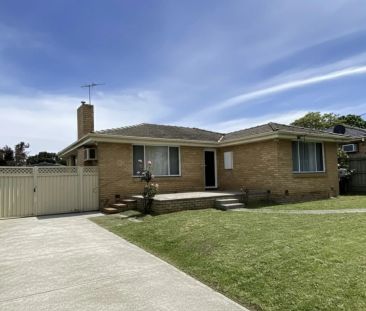 Charming 3-bedroom home - Photo 2
