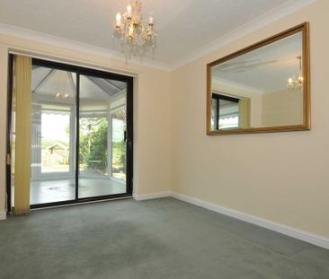 4 bedroom detached house to rent - Photo 3