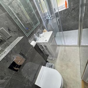 House share to rent - Photo 3