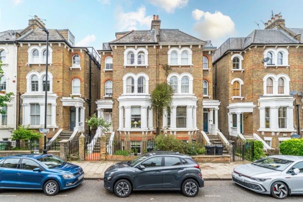 flat to rent - Photo 1