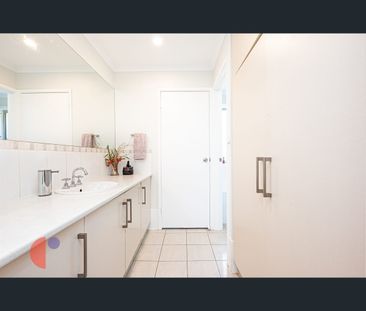 12 Embert Street, Sturt, SA 5047 - Photo 4