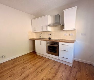 Priory Road - Photo 3