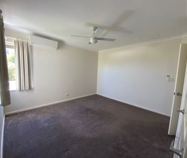 Stunning Large Coastal Home with Ocean Views - Photo 5