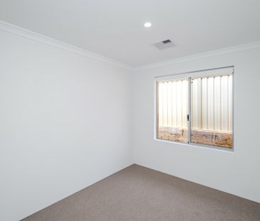 Brand new home awaits - Photo 4