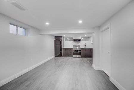 For Lease - 901 Brimorton Drive Unit# Bsmt, Toronto, Ontario - Photo 3