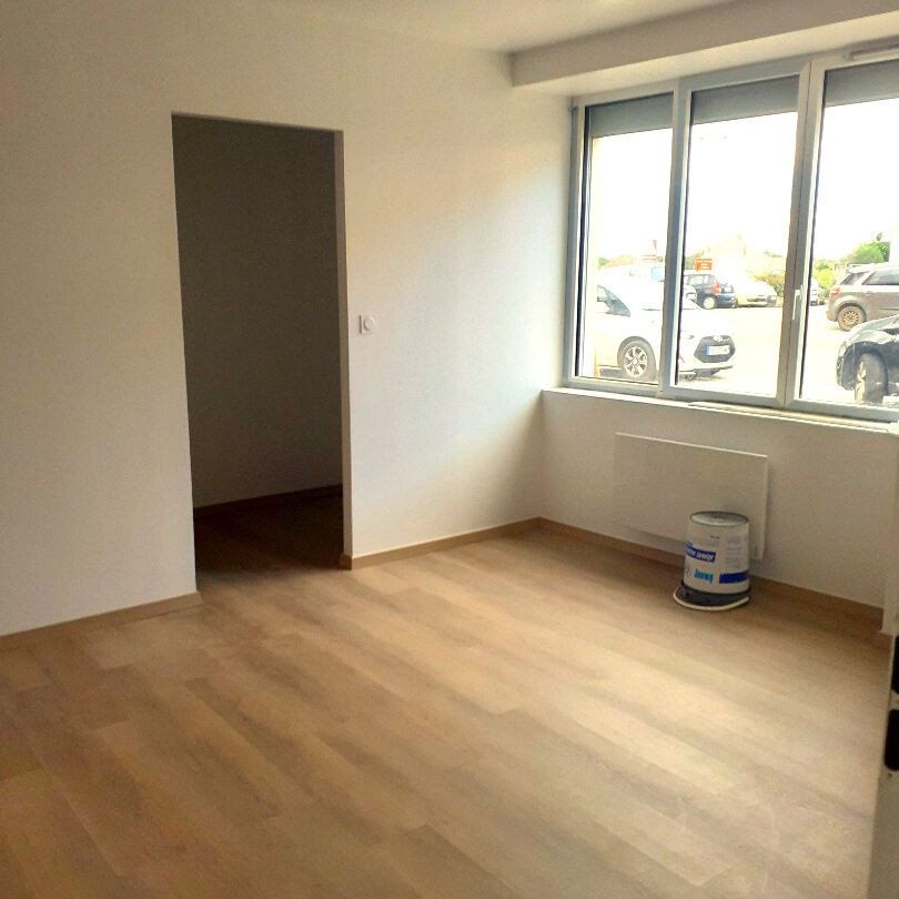 Appartement T4 rénové - Centre de Saint Vit - 89m² - Photo 1