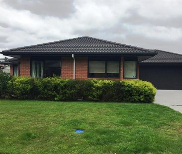 13 Aragon Grove, Upper Hutt - Photo 5