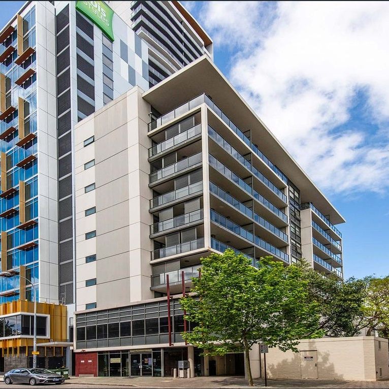 31/18 Plain Street, East Perth Wa 6004 - Photo 1