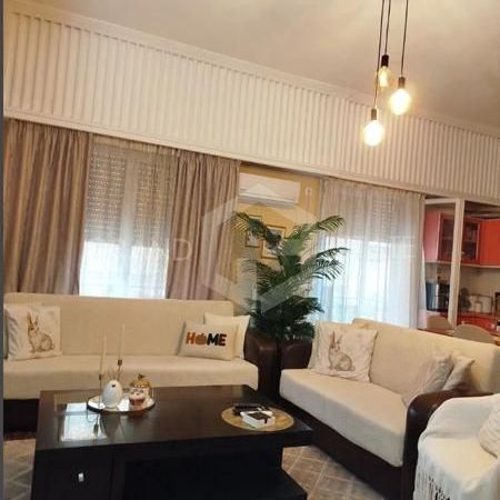 Διαμέρισμα για ενοικίαση Μητρόπολη (Νίκαια) - Φωτογραφία 1