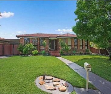 42 Tallagandra Drive, Quakers Hill NSW 2763 - Photo 4