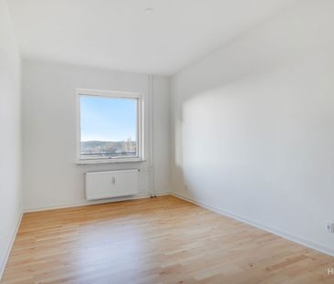 3-værelses Lejlighed på 83 m² i Brabrand - Foto 2