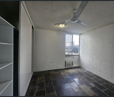 10/186 Lake Street, Cairns City, Qld 4870 - Photo 5