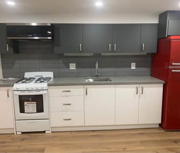 For Lease - 4 Hyfan Court Unit# Lower, Toronto, Ontario - Photo 2