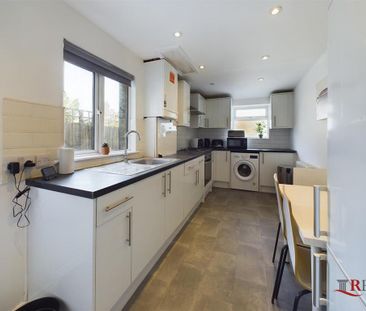 House share to rent - Photo 5