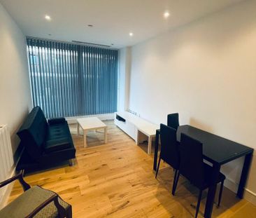 1 bedroom flat to rent - Photo 2