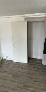 Location Appartement 2 pièces 38m² ARMENTIERES 59280 - Photo 4