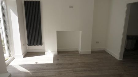 3 bedroom house to rent - Photo 3