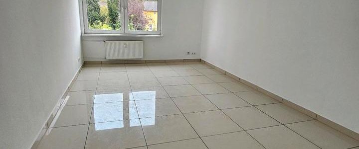 3 Zimmer Wohnung mit Einbauküchen/Klimaanlage/Balkon - Photo 1
