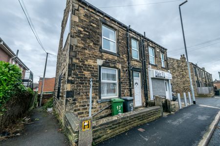 BRIDGE STREET MORLEY LEEDS LS27 0ER - Photo 5