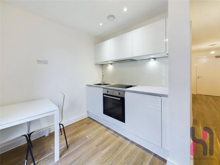 Studio to rent - Photo 4