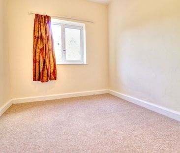 3 bedroom flat to rent, - Photo 1