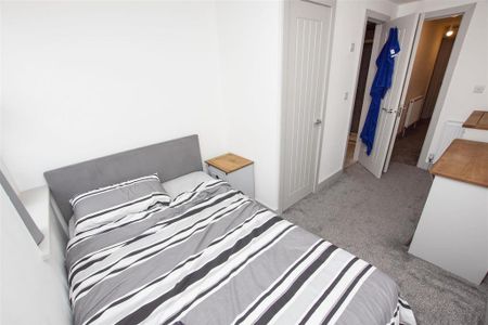 7 bedroom house to rent - Photo 4