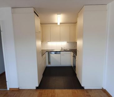 2.5 Zimmer, 63 m², 7. Stock - Photo 3