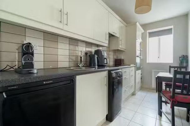 Crow Street - Photo 1