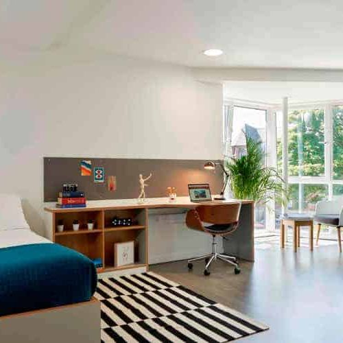 Silver Ensuite - Photo 1