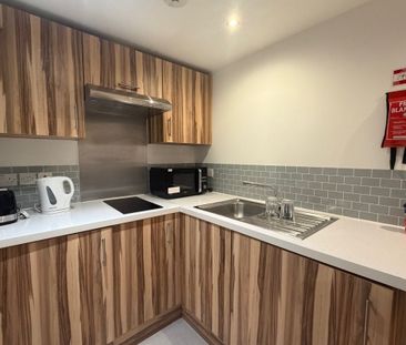 Venn Street - Photo 2