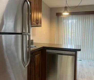 For Lease - 3232 Ulman Road, Oakville, Ontario - Photo 2