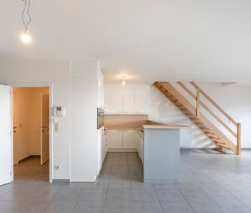 Duplex met twee ruime slaapkamers in Tielt. - Photo 2