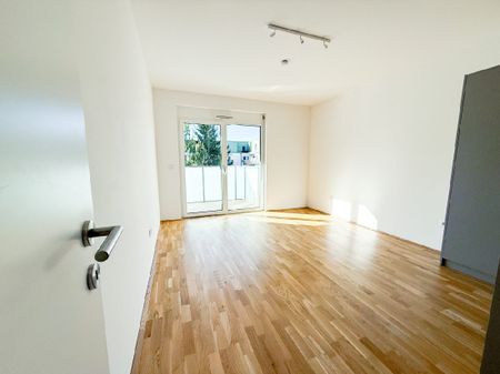 Exklusive Maisonette-Wohnung in Eggenberg mit Dachterrasse, Balkon, Parkplatz und Kellerabteil…! - Photo 3