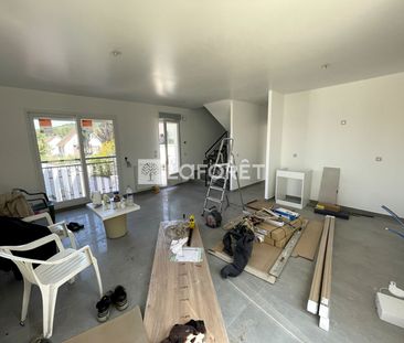 House - Photo 2