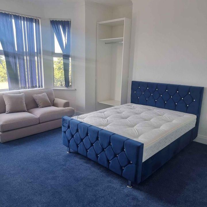 8 bedroom house share to rent - Photo 1