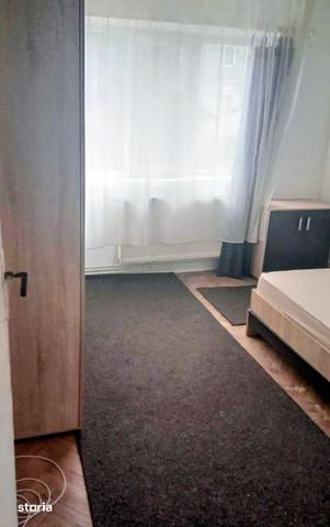 Inchiriez apartament 2 camere, semidecomandat - Photo 2