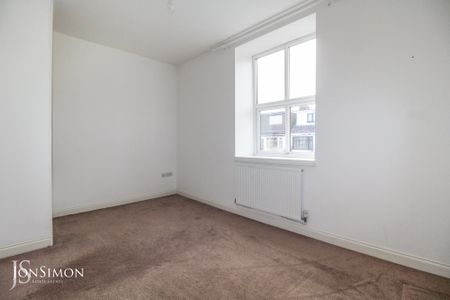 Victoria Street, Ramsbottom - Photo 4