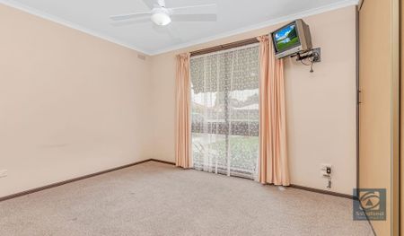 Low Maintenance Townhouse Living - Photo 4