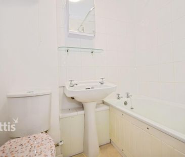 2 bedroom apartment to rent - Photo 6