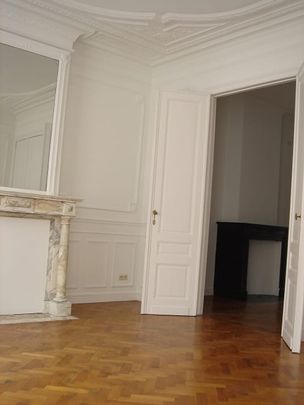 Appartement te huur - Photo 1