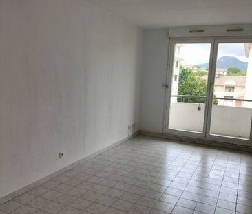 T2 Aubagne (13400) - Photo 6