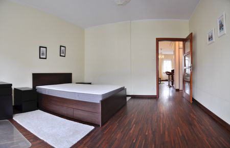 Poznań Centrum ul. Za Groblą - Photo 3