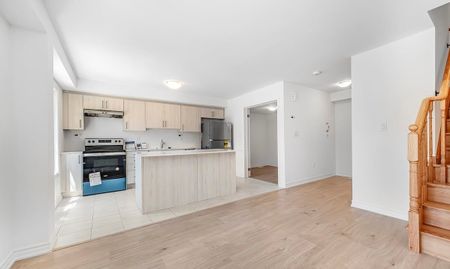 For Lease - 20 Silo Mews, Barrie, Ontario - Photo 5