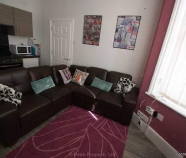 1 bedroom property to rent in Southend On Sea - Photo 2