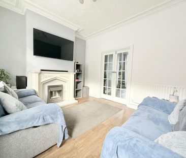 3 bedroom terraced house to rent - Photo 2
