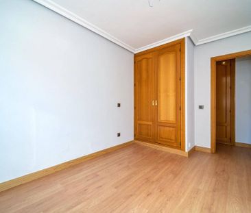 3 room luxury Flat for rent in Pozuelo de Alarcón, Spain - Photo 6