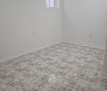 For Lease - 3603 Copernicus Drive Unit# Basement, Mississauga, Ontario - Photo 5