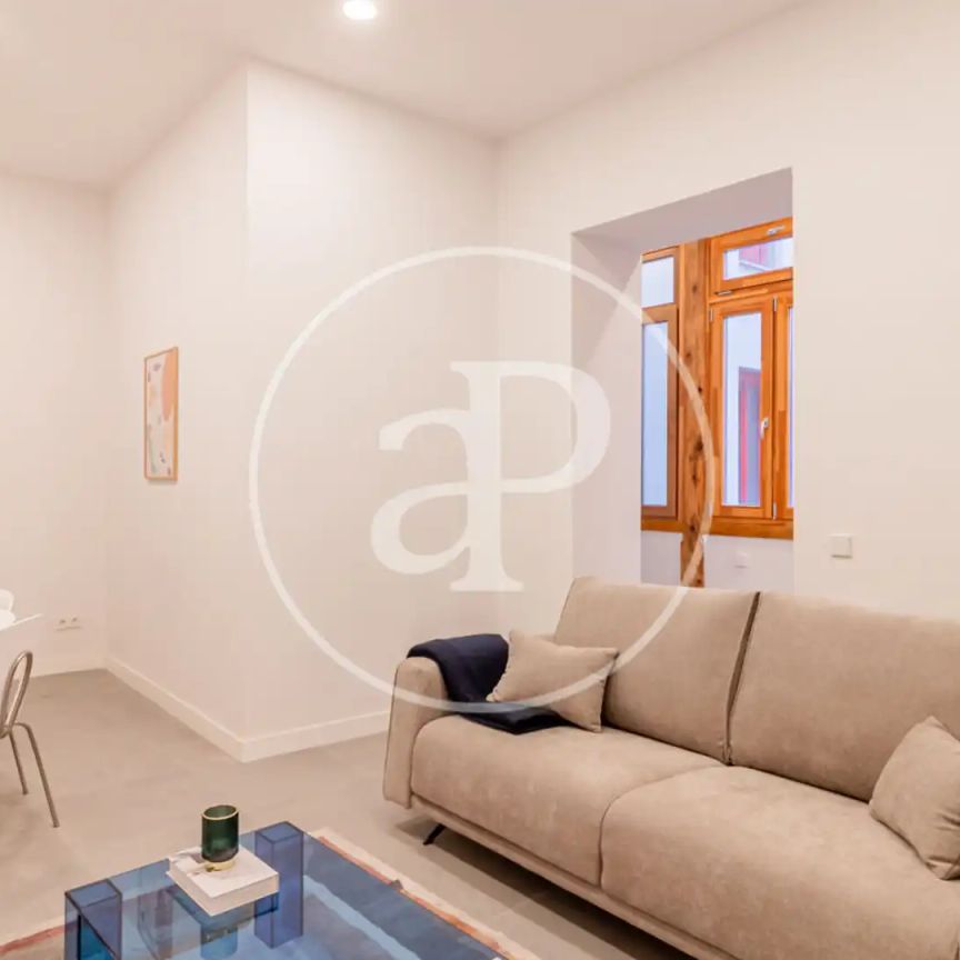 Piso de alquiler en C. de las Maldonadas, Embajadores - Lavapiés - Foto 1